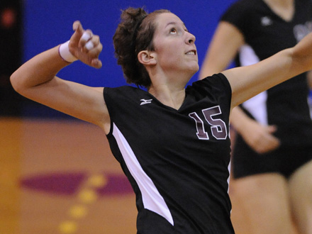 Volleyball Wraps Up Regular Season With 3-1 Loss At Stonehill
