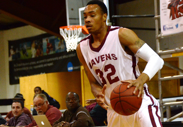 Men's Basketball Pulls Out Late 76-73 Win over Stonehill