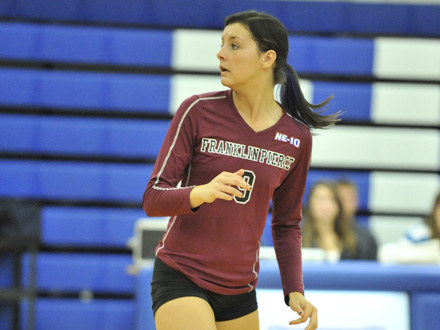 Volleyball Downed at Southern Connecticut State, 3-1