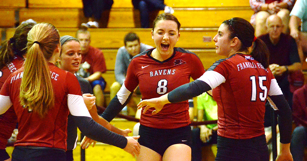 Volleyball continues winning ways; trounce Stonehill in upset fashion 3-1