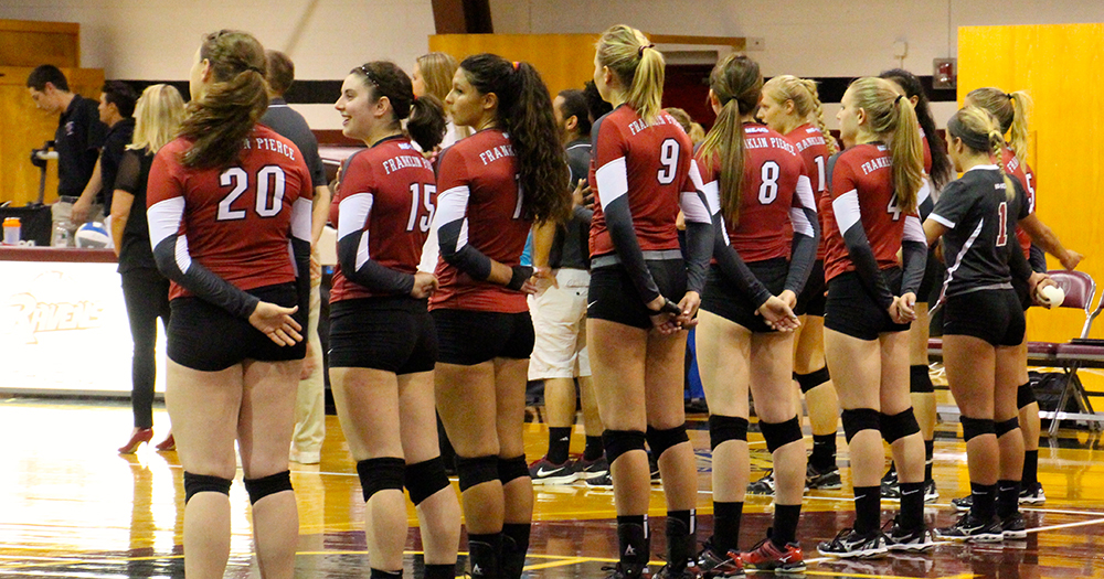 Volleyball road woes continue, edged out by LeMoyne 3-1