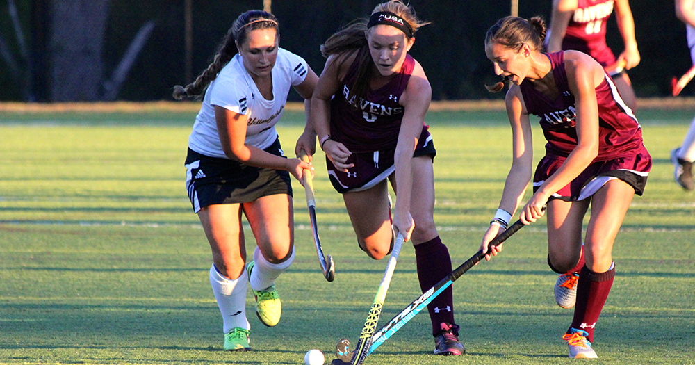 Field Hockey Can’t Stifle No. 10 Stonehill in 3-1 Loss