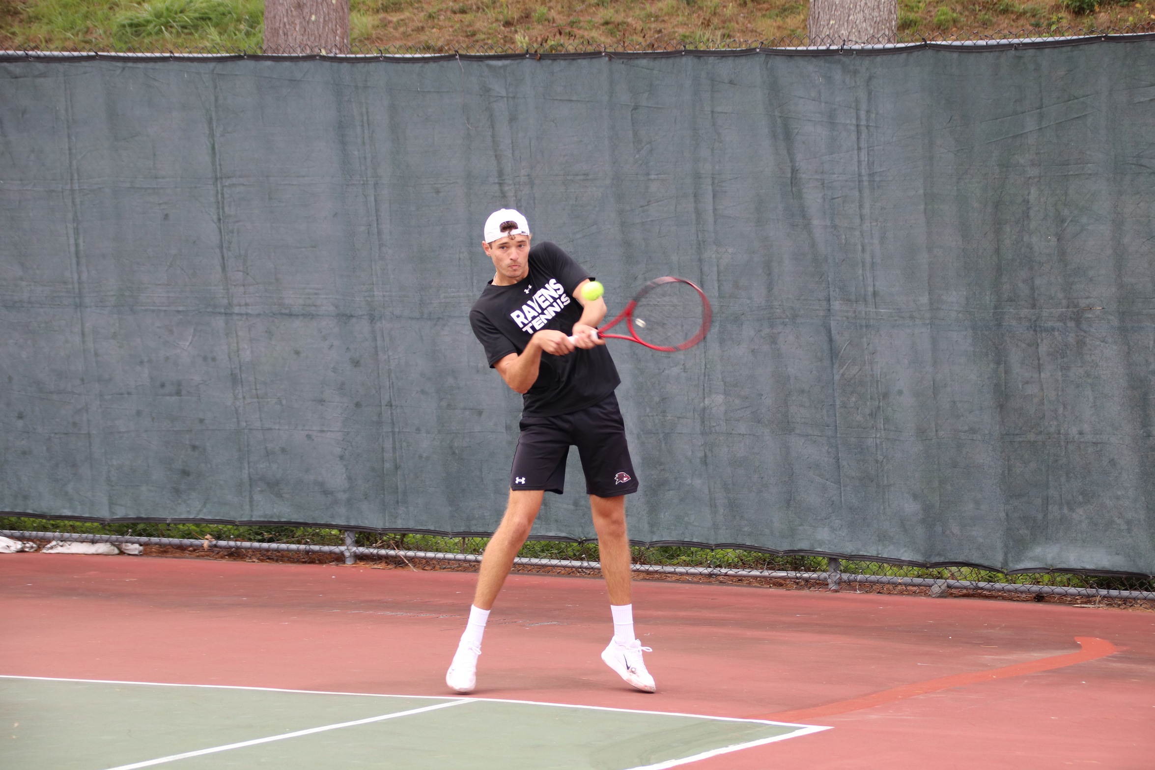 Men’s Tennis Taken Down by Stonehill, 5-2