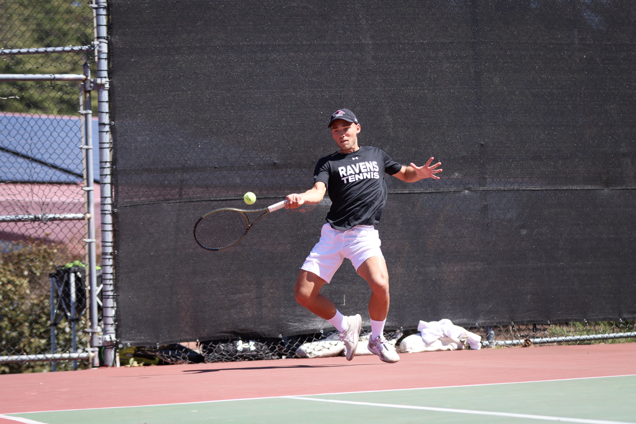 Men’s Tennis: Singles Wins Take Down Bentley, 4-3