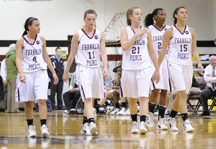 Women's Basketball Ranked 21st in WBCA Division II Academic Top-25 Poll