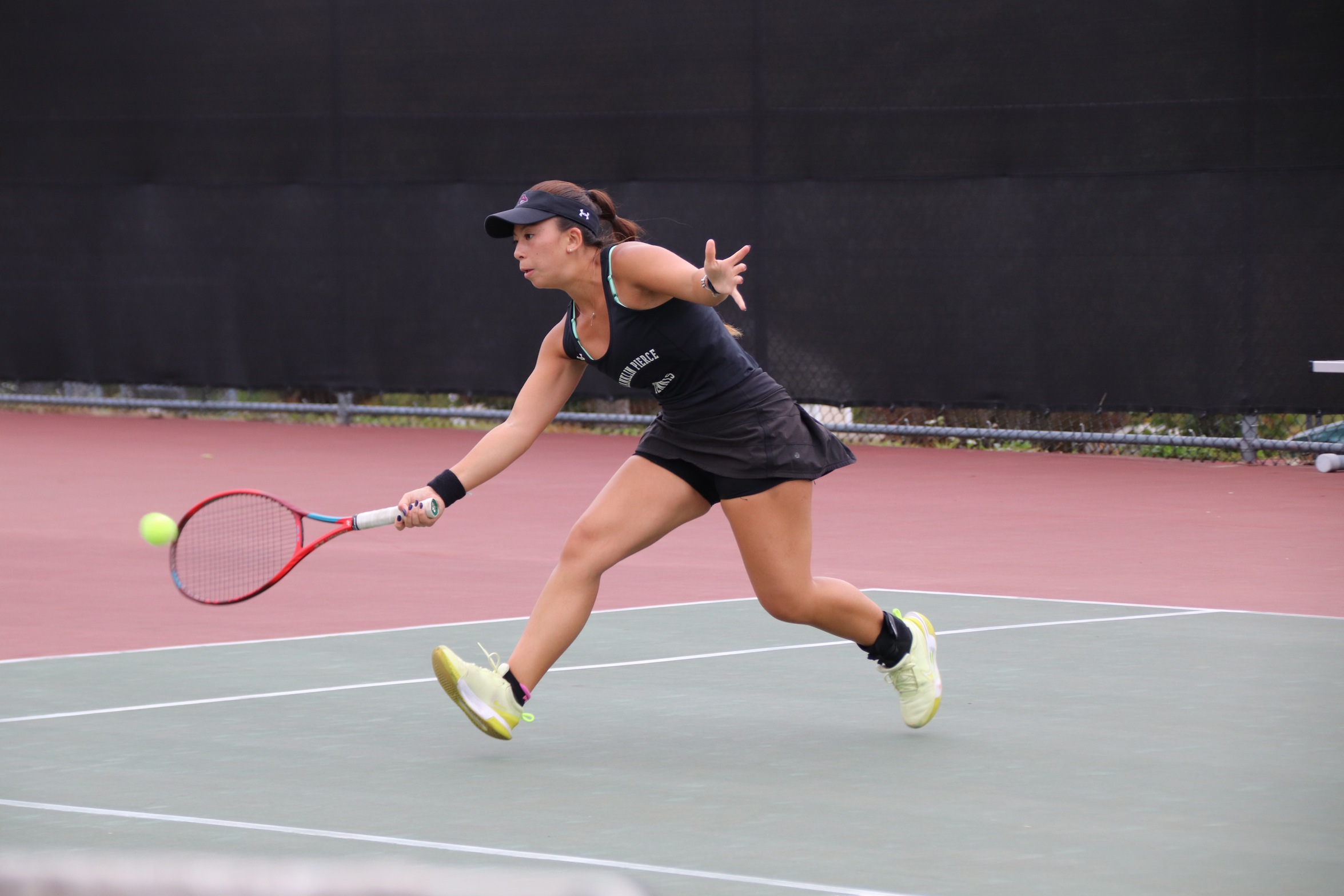 Men’s and Women’s Tennis: Ravens Fall to Adelphi, 4-3