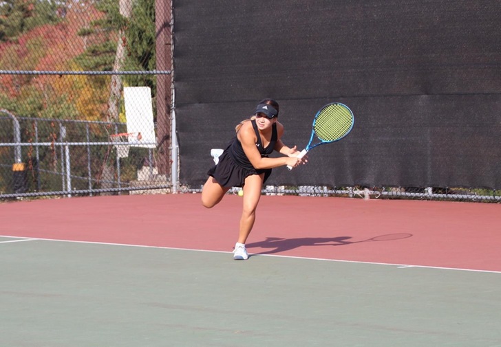 Women’s Tennis Downs AIC, 7-0