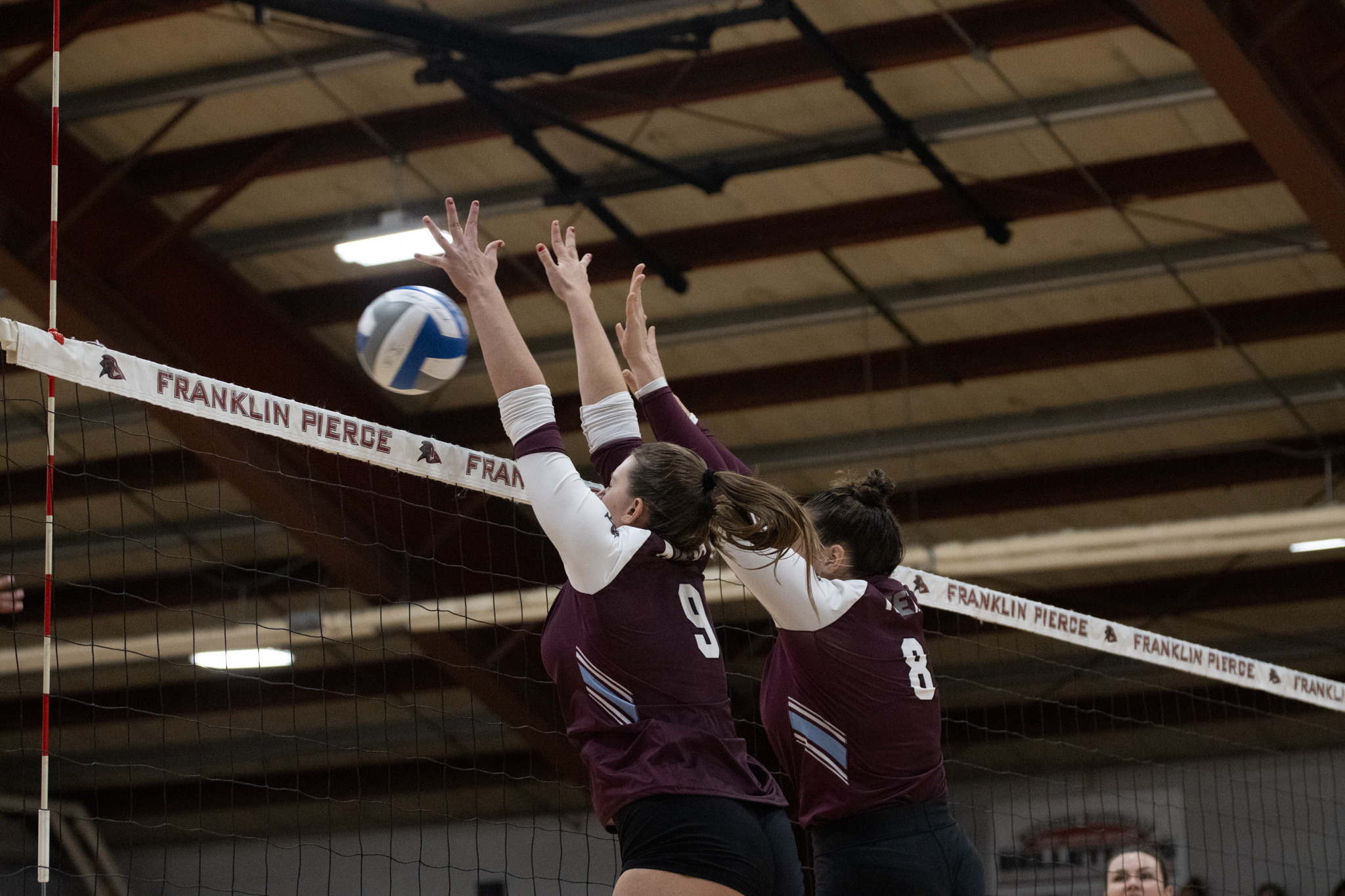 Women’s Volleyball Taken Down at Home to UNH, 3-0